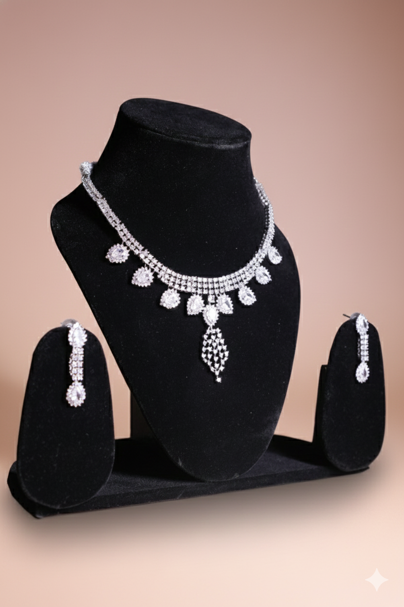 Royal & High-End Feel Pure Brilliance, Premium Jewellery